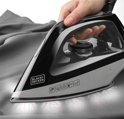 Утюг с парогенератором Black & Decker BXSS2200E