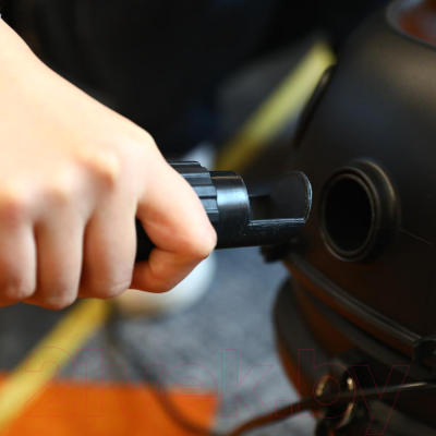 Профессиональный пылесос Deko DKVC-1300-12P / 015-0035