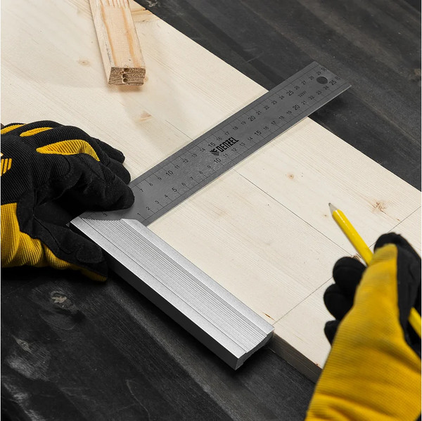 Угольник Denzel 32397