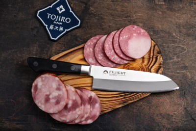 Нож Fuji Cutlery Японский Шеф Сантоку FC-1661