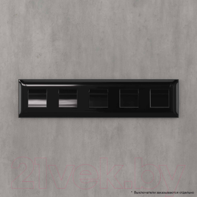 Рамка для выключателей и розеток DKC Avanti / 4402900