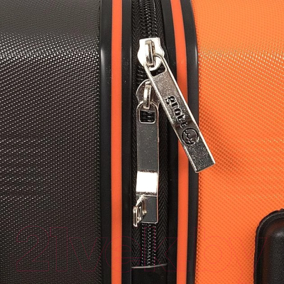 Чемодан на колесах Grott 321-591/5-25OGR