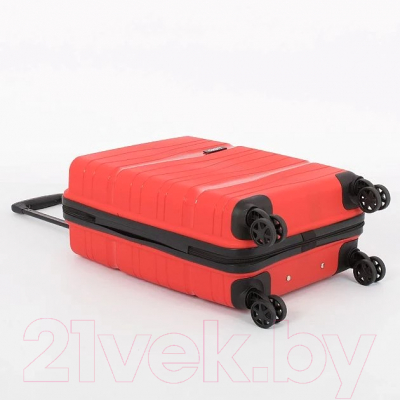 Чемодан на колесах Grott 227-PP002/3-20-RED