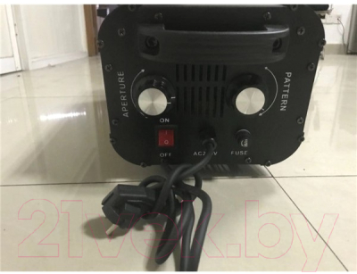 Прожектор сценический Golden FS150LED 150w