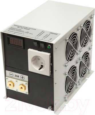 Автомобильный инвертор Сибконтакт ИС-24-3000У - фото