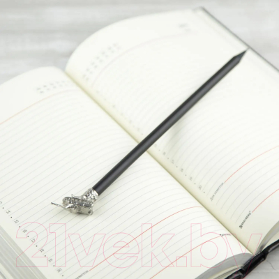 Простой карандаш Кольчугинский мельхиор Танк / КМ2144КР01