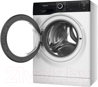 Стиральная машина Hotpoint NSD 7239 ZS VE RU
