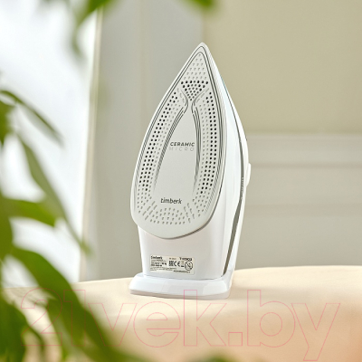 Утюг Timberk T-KSI02