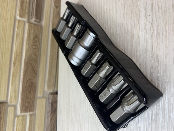 Набор бит Yato YT-0418