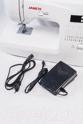 Швейная машина Janete 2200 (белый)