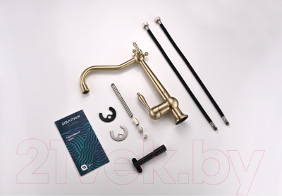 Смеситель Paulmark Retro Re213226-BR (бронза)