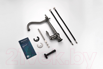 Смеситель Paulmark Retro Re213226-GM (вороненая сталь)