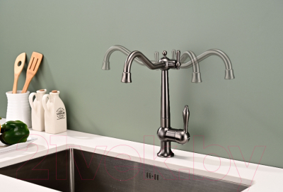 Смеситель Paulmark Retro Re213226-GM (вороненая сталь)