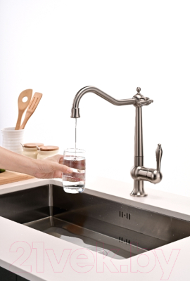 Смеситель Paulmark Retro Re213226-NI