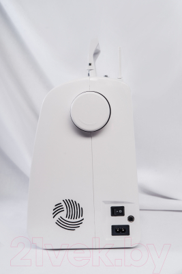 Швейная машина Janete 2720