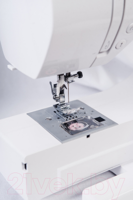 Швейная машина Janete 2720