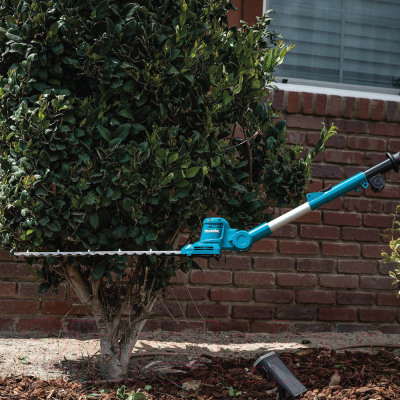 Высоторез аккумуляторный Makita UN460WDWA