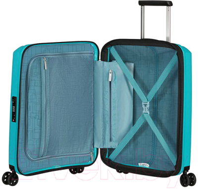 Чемодан на колесах American Tourister Aerostep MD8*21 001
