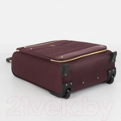 Чемодан на колесах Grott 338-1731/3-20BRD