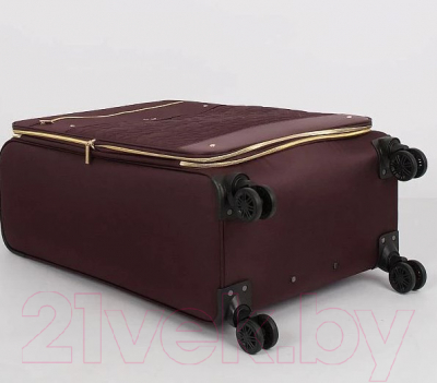 Чемодан на колесах Grott 338-1731/3-28BRD