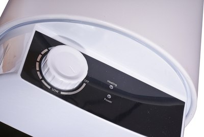 Накопительный водонагреватель Sturm! WH3015UR