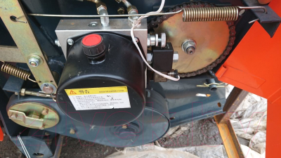 Пресс-подборщик Уралец 850