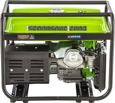 Бензиновый генератор СибрТех БС-6500Э (94548)