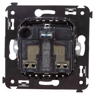 Розетка DKC Avanti 2P+E / 4412003