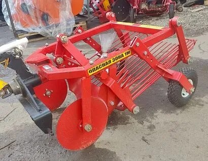 Картофелевыкапыватель МТЗ КФТ2-00.000-01