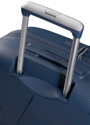 Чемодан на колесах American Tourister Starvibe MD5*41 003