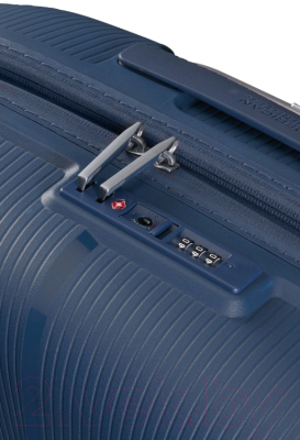 Чемодан на колесах American Tourister Starvibe MD5*41 004