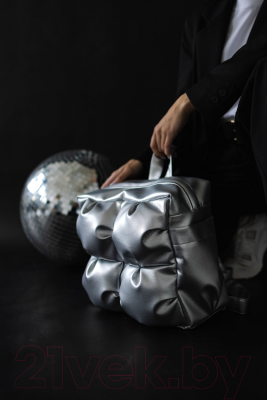 Рюкзак MT.Style Puff (серебристый)