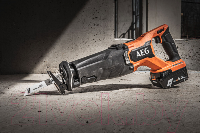 Профессиональная сабельная пила AEG Powertools BUS18BL2-0