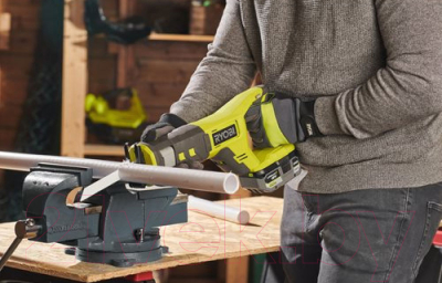 Сабельная пила Ryobi RRS18-0