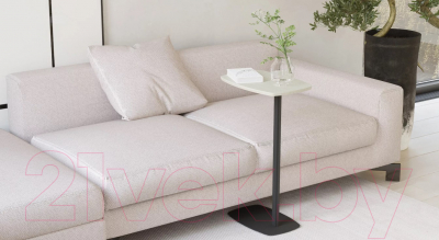 Приставной столик Калифорния мебель Дей (орех кантри)