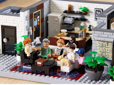 Конструктор Lego Creator Queer Eye / 10291