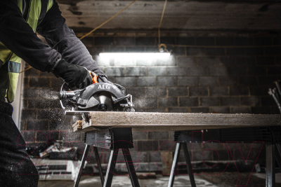 Профессиональная дисковая пила AEG Powertools BKS 18BL2-0