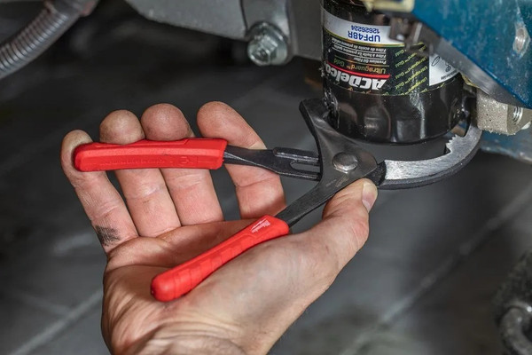 Съемник Milwaukee 4932492511