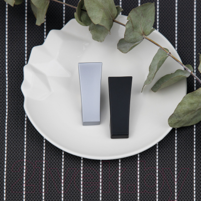 Крючок для одежды AKS Slash