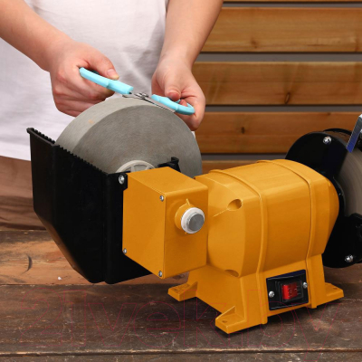 Точильный станок Deko DKGM350W / 063-4423