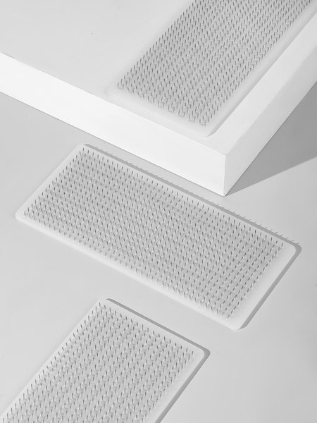 Массажный аппликатор Колючий врачеватель КВ-100Л