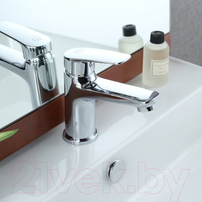 Смеситель Milardo Niagara / NIASB00M01