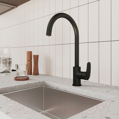 Смеситель Milardo Rora RORBLFJM05 (черный матовый)