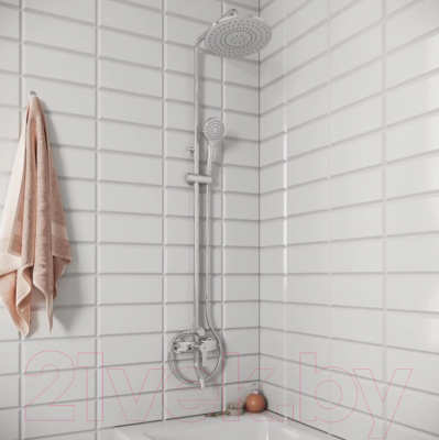 Душевая система со смесителем Milardo Stripe STRSB1FM06