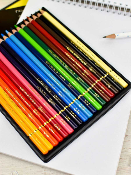 Набор цветных карандашей Феникс+ Классик / 64097