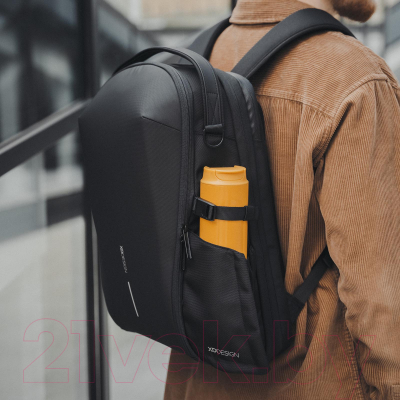 Рюкзак XD Design Bizz Backpack / P705.931