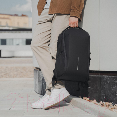 Рюкзак XD Design Bizz Backpack / P705.931