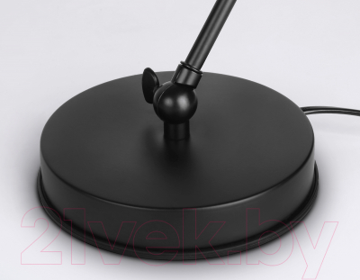 Настольная лампа Ambrella Traditional / TR8153