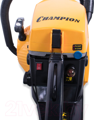 Бензопила цепная Champion A256-18 + подарочный набор