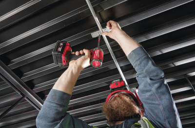 Аккумуляторный шуруповерт Milwaukee M18 FID3-0X / 4933479864